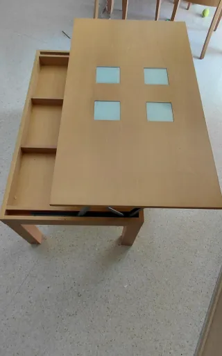 Mesa de salón madera roble y cristal