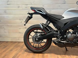 Aprilia Tuono 125