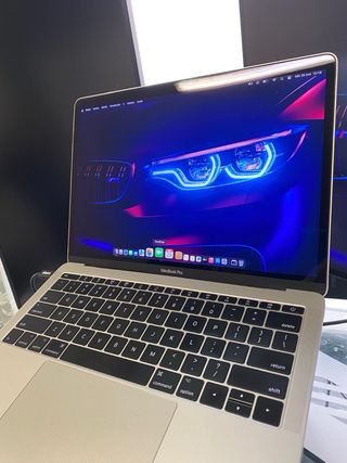 MacBook Pro 16GB/i7/500GB Batería NUEVA