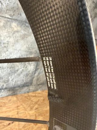 Ruedas Lightweight Meilenstein Disc 24