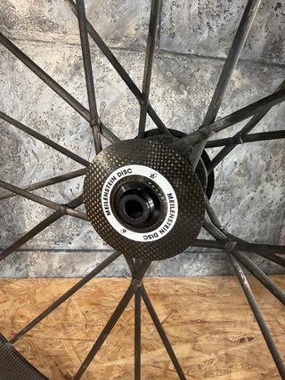 Ruedas Lightweight Meilenstein Disc 24