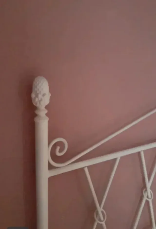 Cabecero de hierro blanco roto 150