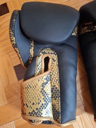 Guantes Boxeo Buddha 12 oz Negro/Dorado