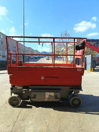 Plataforma Elevadora Tijera Eléctrica JLG 3246ES