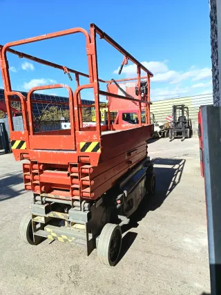 Plataforma Elevadora Tijera Eléctrica JLG 3246ES