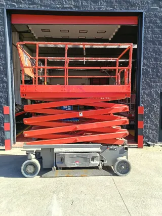 Plataforma Elevadora Tijera Eléctrica JLG 3246ES