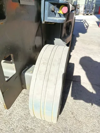 Plataforma Elevadora Tijera Eléctrica JLG 3246ES