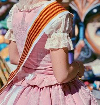 Traje de Fallera + 2 Cuerpos y Zapatos