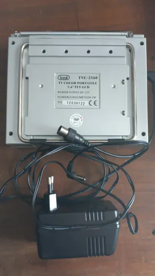 Mini TV Portatile Trevi 5.6 TFT LCD