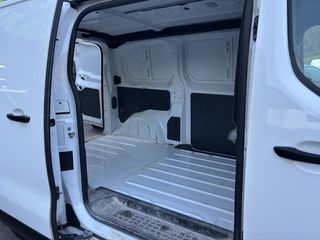 Citroen Jumpy Furgon BlueHDI 120 Talla M Control 88 kW (120 CV)