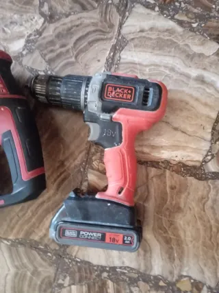 Taladro y atornillador Stayer y Black+Decker
