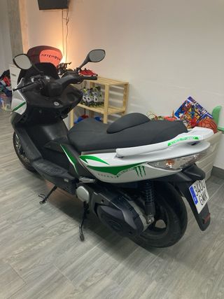 Kymco Xciting 500i ABS Verde/Blanco