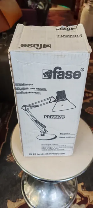 FLEXO DE MESA. Fase PRESENT.