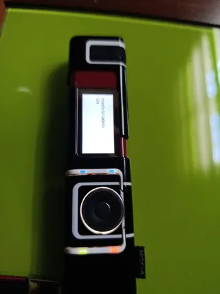 Nokia 7280 Negro y Rojo