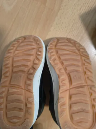 Zapatillas H&M impermeables T25