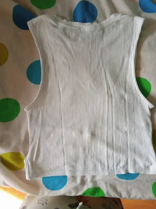 Top blanco Pull&Bear sin mangas