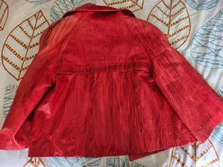 Chaqueta Roja