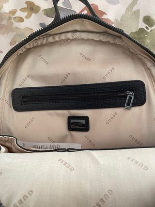 Mochila Guess Negra Mujer