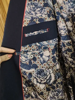 Blazer hombre azul con forro estampado