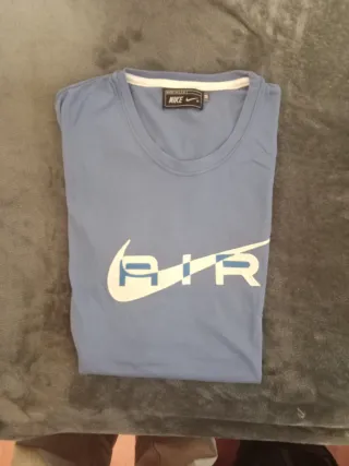 Camiseta Nike Air Azul y Blanca