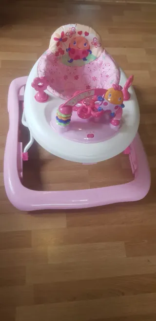 Taca Taca Correpasillos Rosa Bright Starts