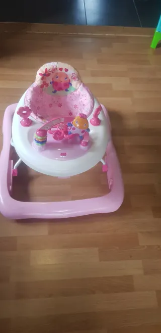 Taca Taca Correpasillos Rosa Bright Starts