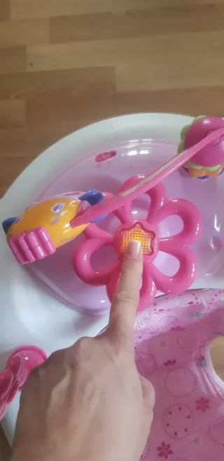 Taca Taca Correpasillos Rosa Bright Starts