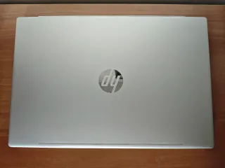 Portátil HP Ryzen 12GB RAM 500GB SSD Plata