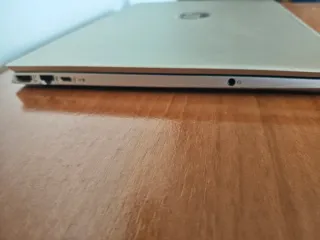 Portátil HP Ryzen 12GB RAM 500GB SSD Plata