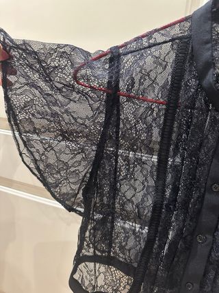 Blusa Sandro Encaje Negro sin estrenar