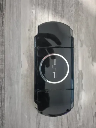 PSP 3004 Negra y Roja