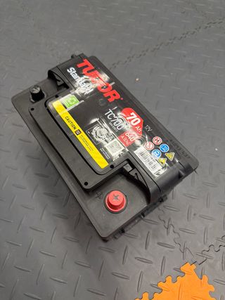 Batería Tudor TC700 70Ah 12V