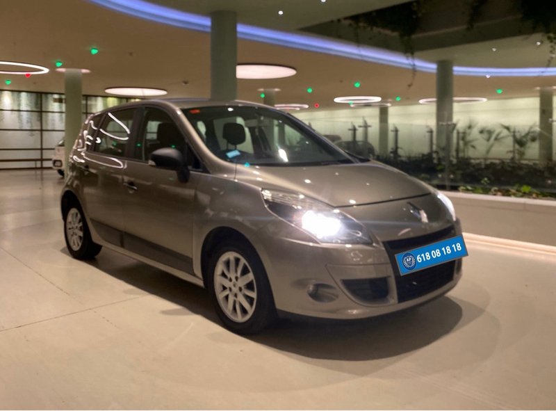 Renault Scénic 1.6 Authentique 2010, foto 6