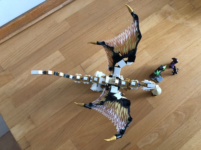 LEGO 71718 Ninjago Dragón de Batalla Wu
