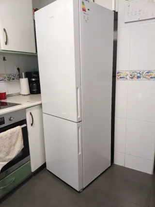 Nevera Combi Congelador Blanco
