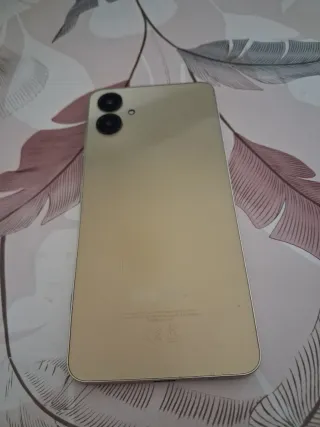 Móvil Samsung A06