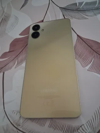Móvil Samsung A06