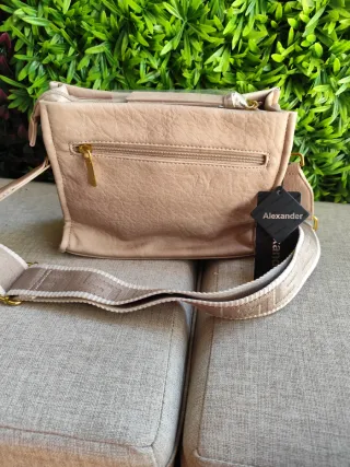 Bolso bandolera beige nuevo