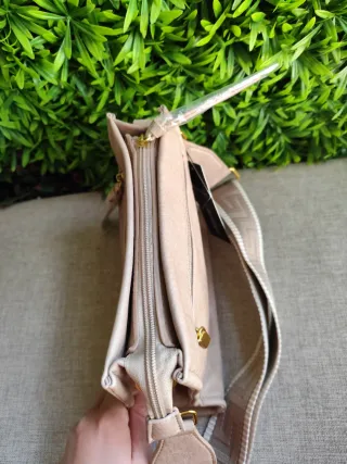 Bolso bandolera beige nuevo