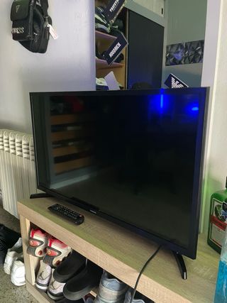TV Samsung 32 HD Smart TV UE32T4305AEXXC