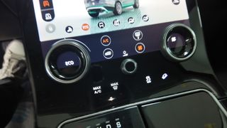 LAND-ROVER Range Rover Velar 3.0D D300 HSE 4WD Aut