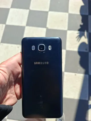 Samsung Galaxy J7 Negro