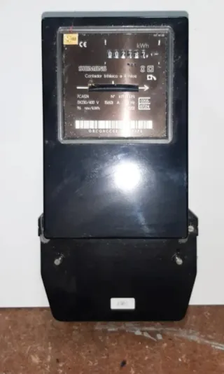 Lote 5 Contadores Eléctricos antiguos