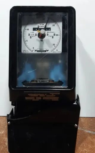 Lote 5 Contadores Eléctricos antiguos
