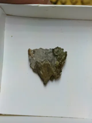 Montgomeryita, Hidroxilapatito fluorapatito