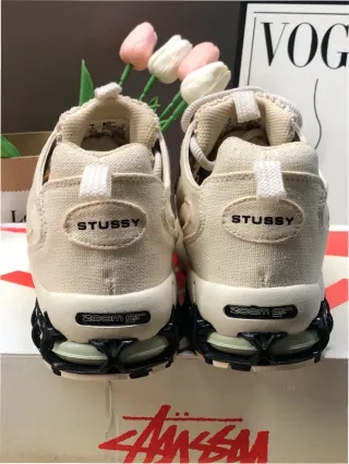 Stussy x Nike Air Zoom Spiridon Cage 38