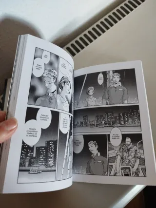 Dark Water (Spanish Edition)