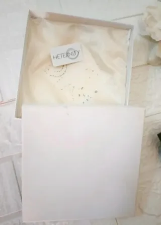 Svuotatasche blu e argento