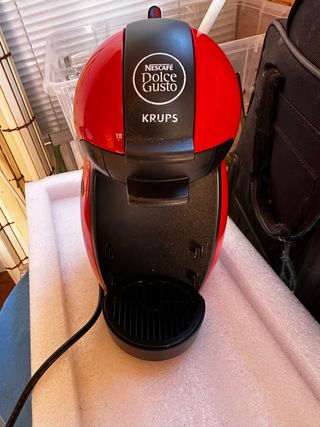 Cafetera Dolce Gusto Krups Roja