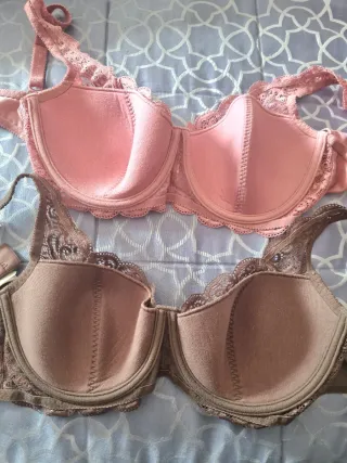 2 Sujetadores Triumph Talla 100B Encaje